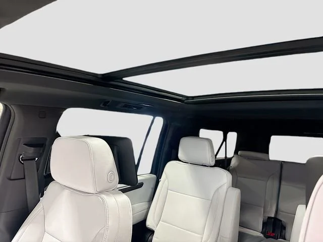 2025 Chevrolet Suburban Premier - Photo 26
