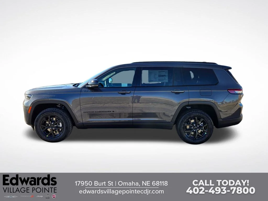 New 2026 Baltic Gray Metallic Clear-Coat Exterior Paint Jeep Altitude image 6