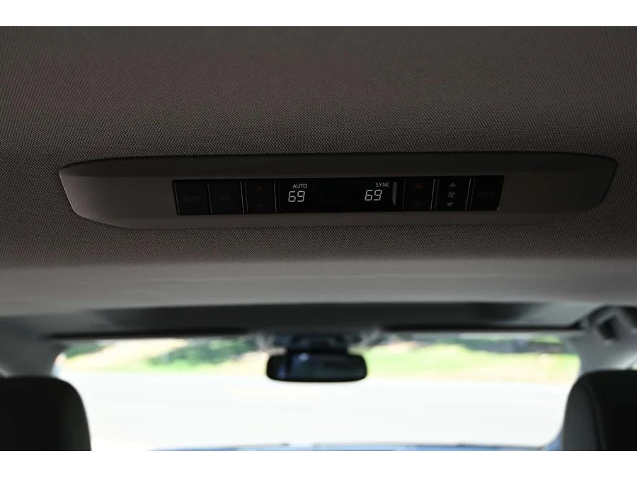 New 2025 SILVER Toyota XLE+ AWD Mobility Handicap Van image 28