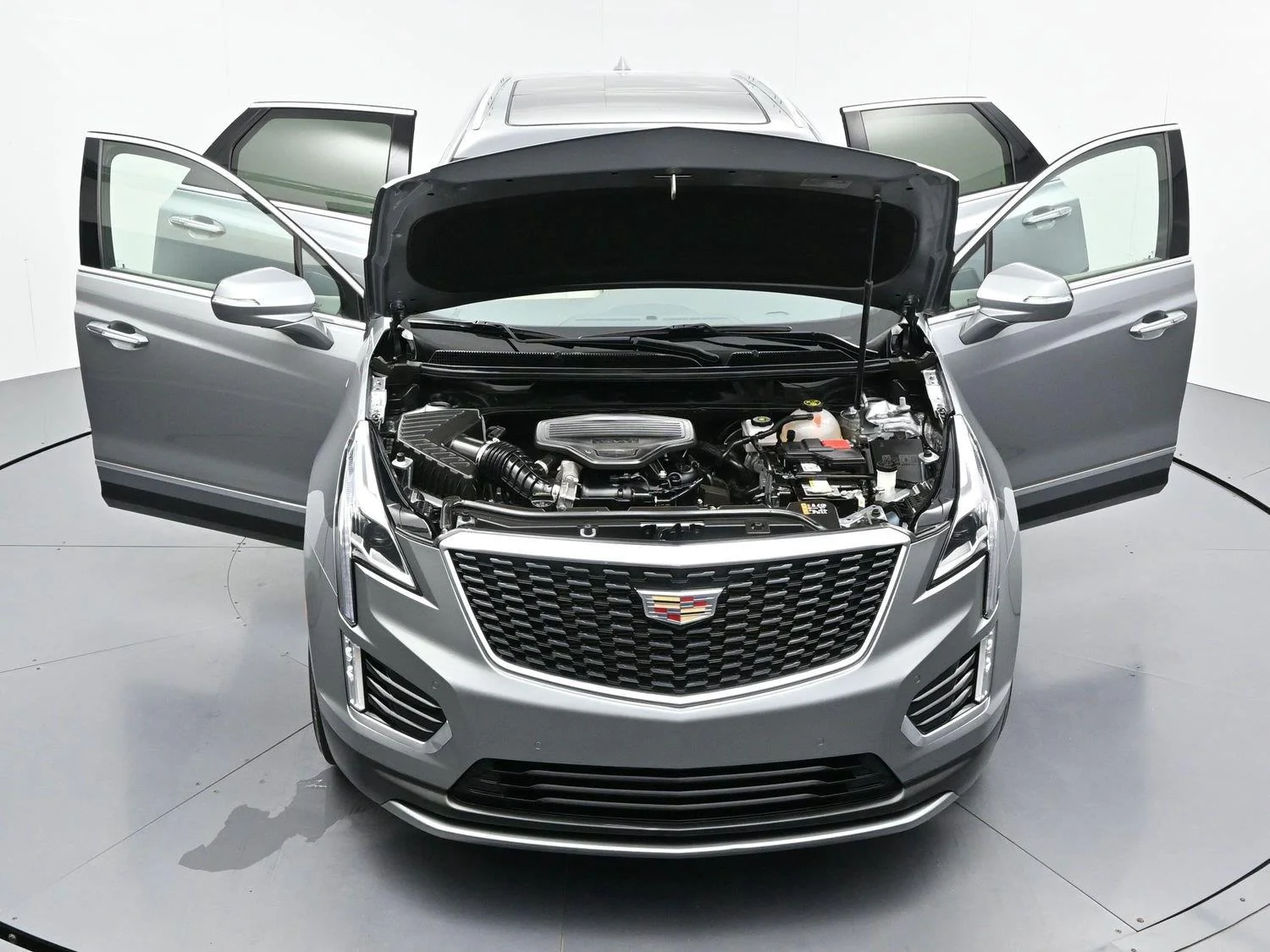 Used 2024 Argent Silver Metallic Cadillac Premium Luxury image 42