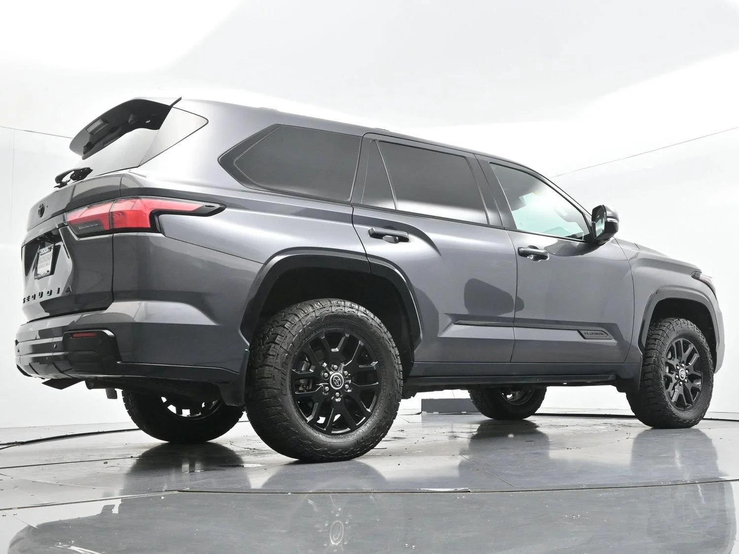 Used 2023 Magnetic Gray Metallic Toyota Platinum image 63