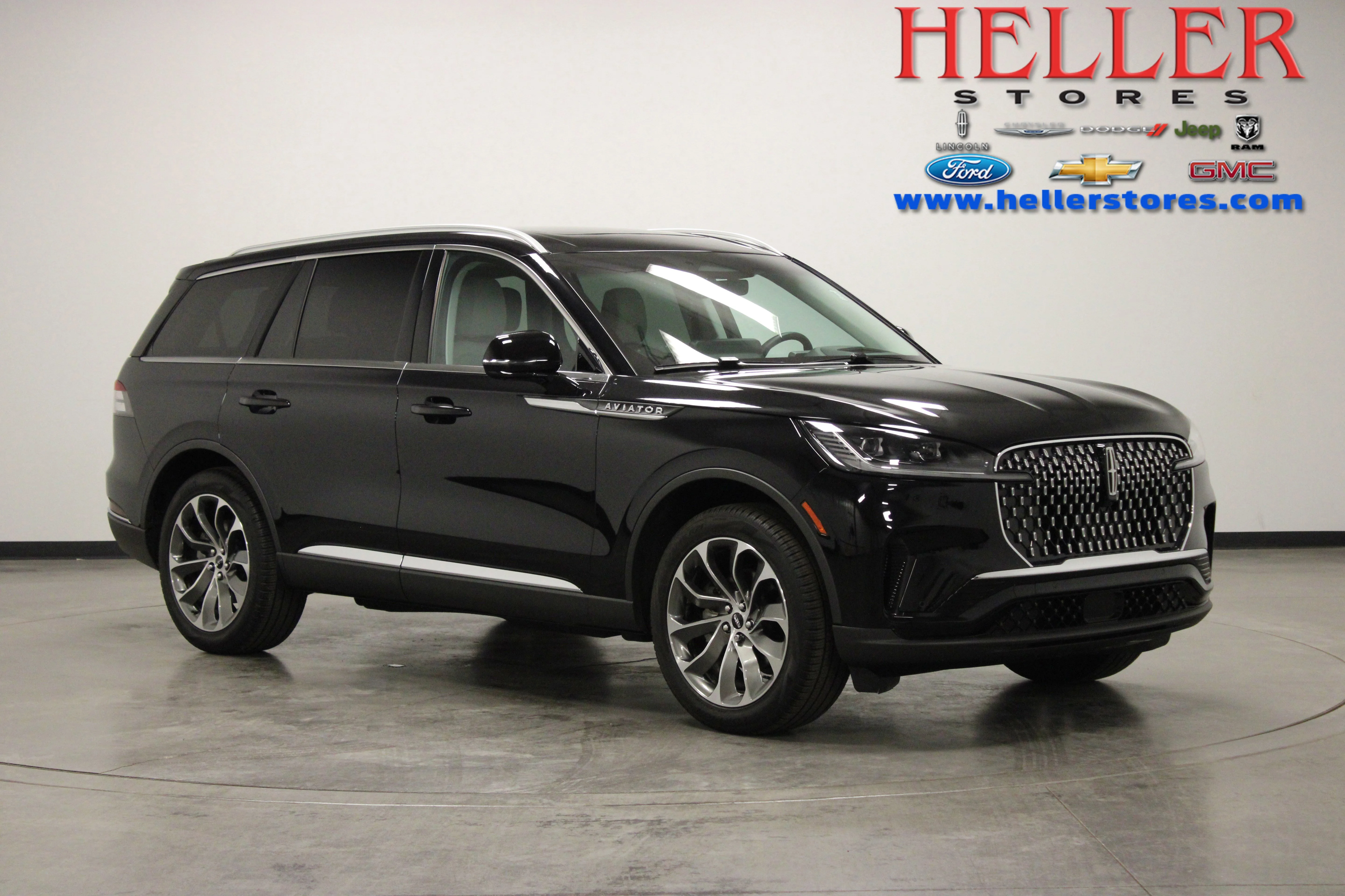 2025 Lincoln Aviator Reserve AWD's photo