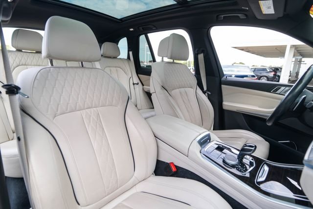 Used 2019 Alpine White BMW xDrive40i image 15