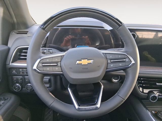 New 2026 Polar White Tricoat Chevrolet High Country image 12