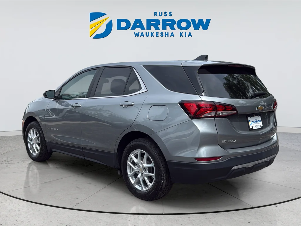 Used 2023 Gray Chevrolet LT image 3