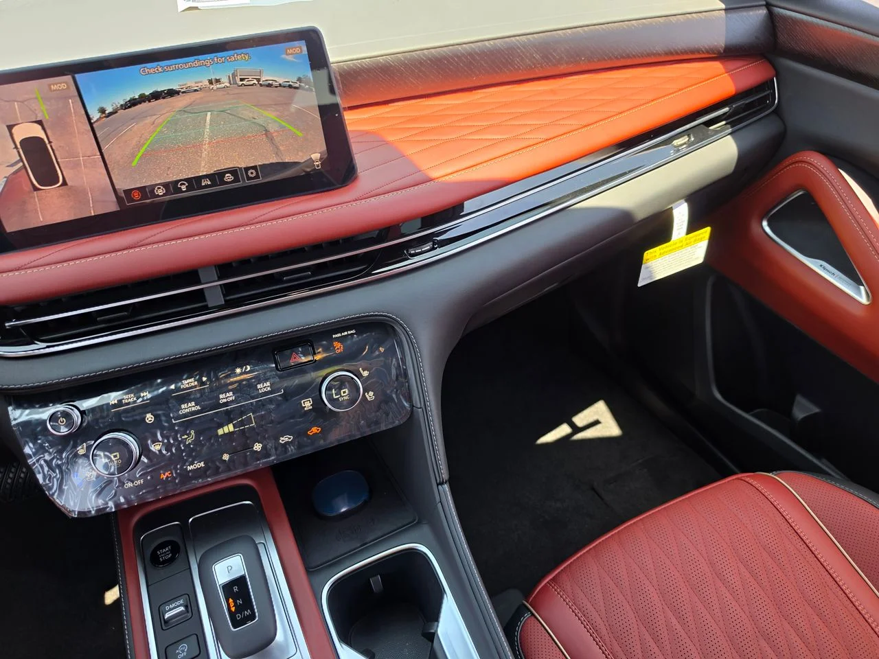 New 2027 2T SUN RED INFINITI Autograph AWD image 24