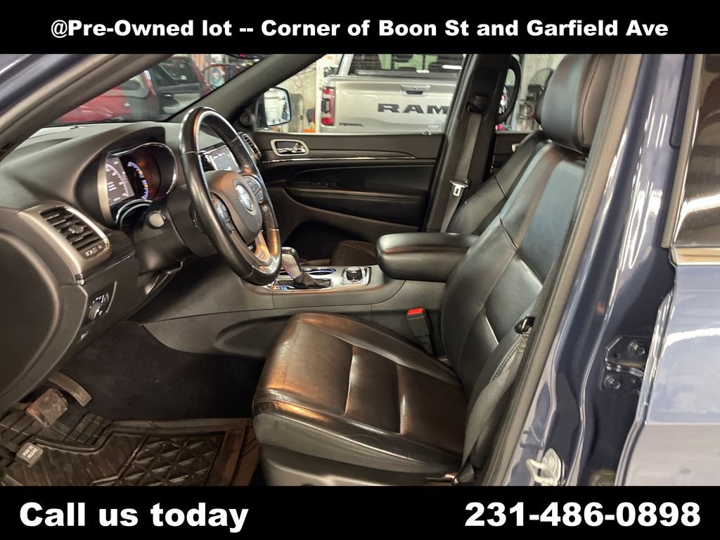 Used 2021 Blue Jeep Limited image 14