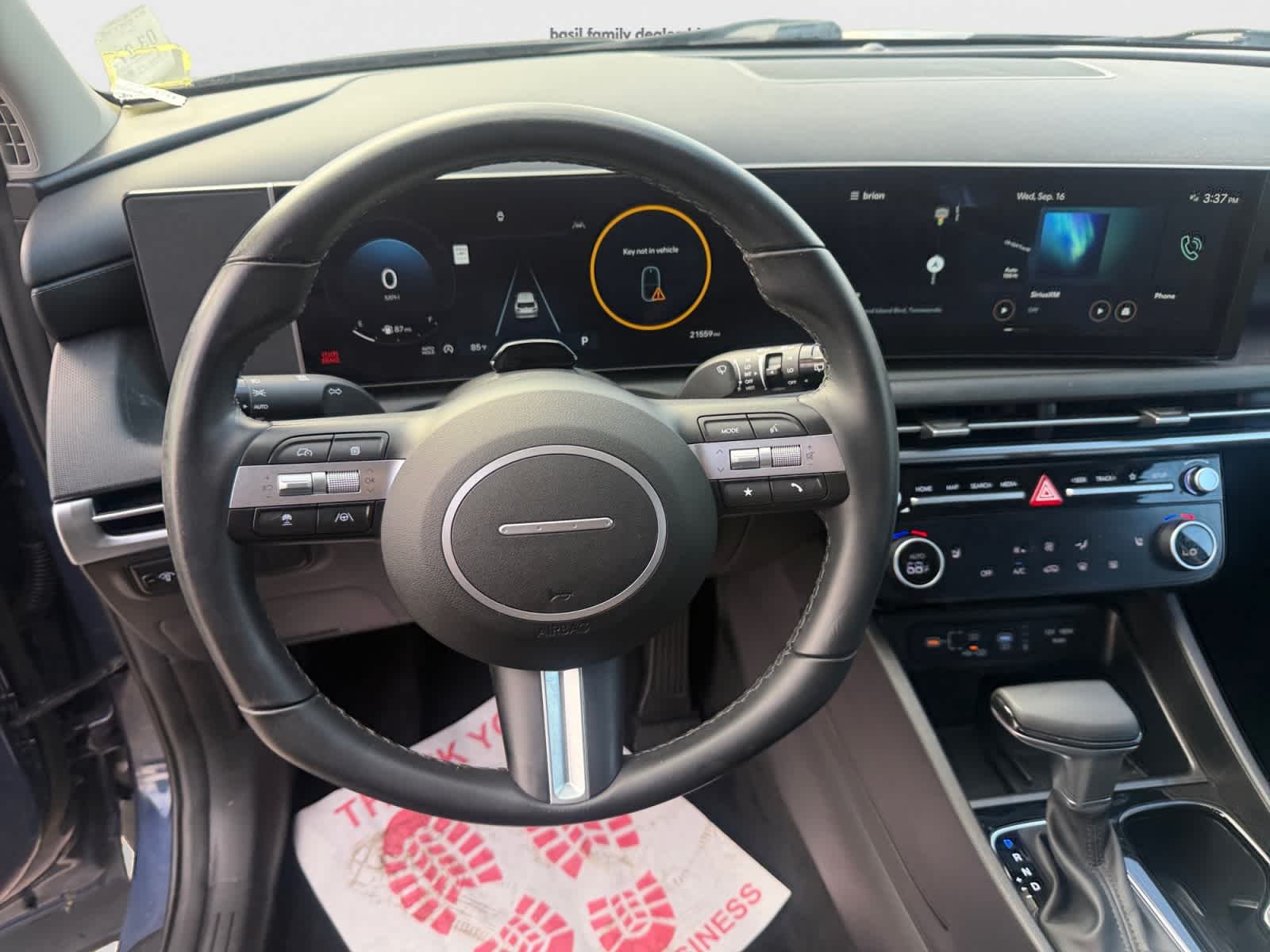 Used 2025 Atlantis Blue Hyundai SEL Convenience image 17