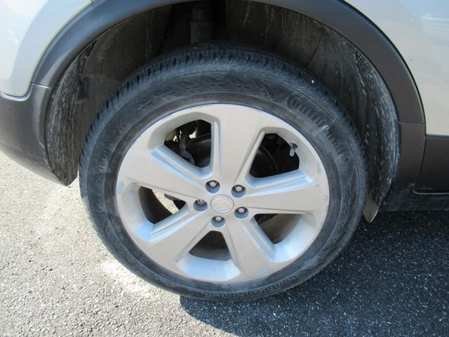 Used 2016 Silver Buick Convenience image 5