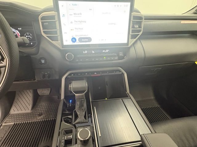 2026 Toyota Tundra Platinum - Photo 18