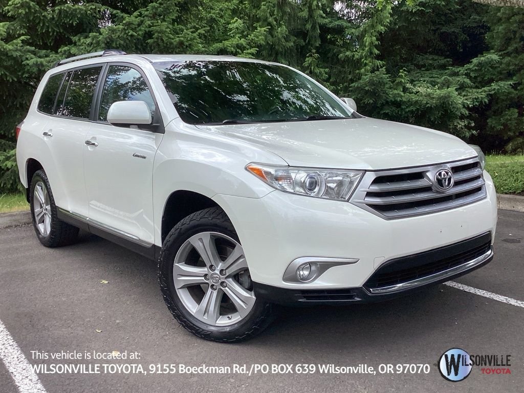 Used 2013 White Toyota Limited image 1