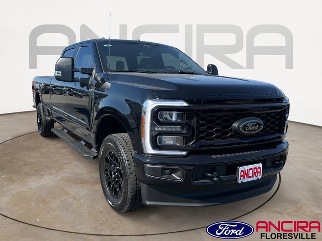 2026 Ford Super Duty F-350 SRW XLT