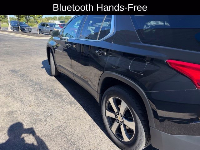Used 2019 MOSAIC BLACK METALLIC Chevrolet LT Leather image 8