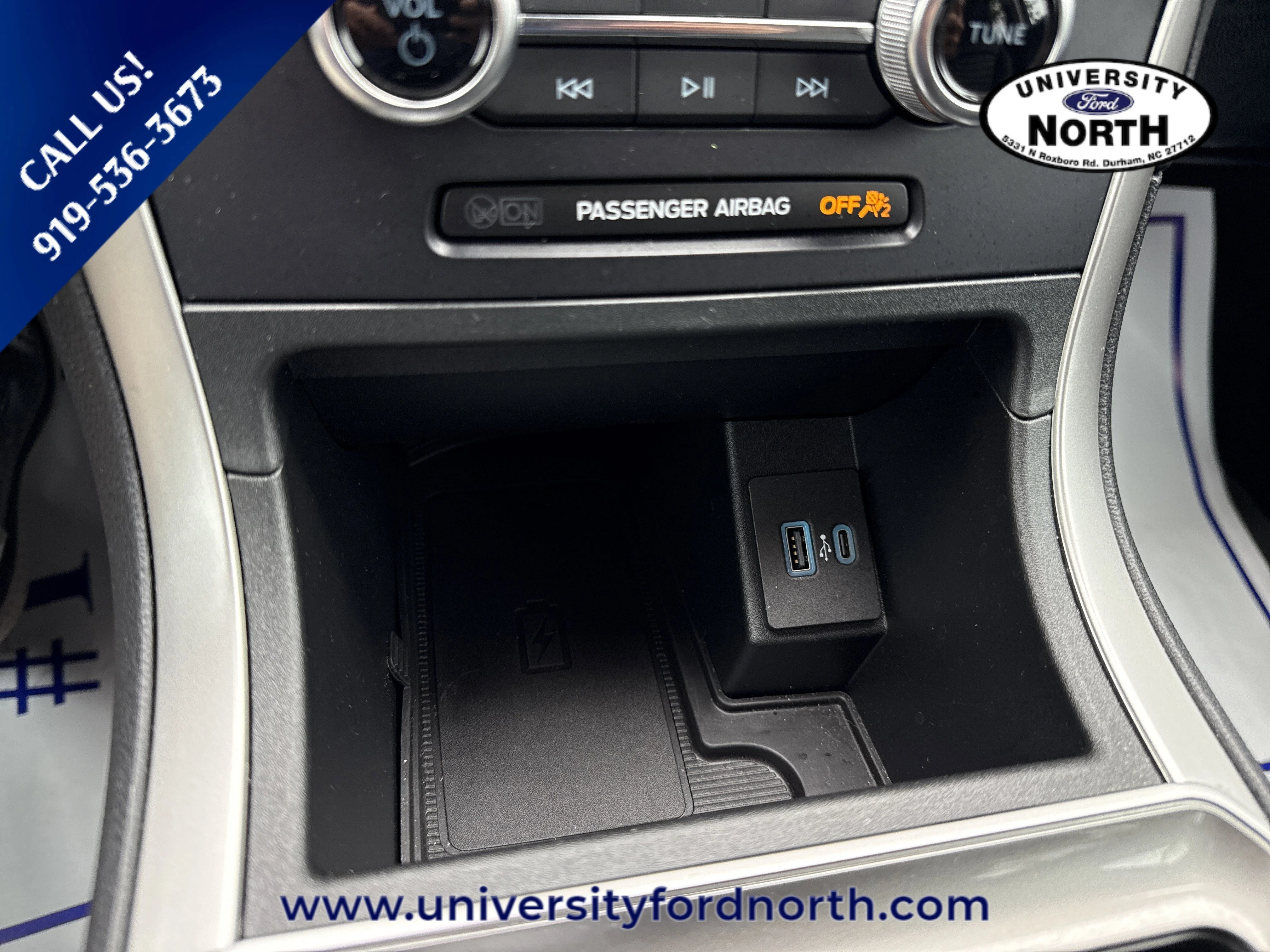 Used 2024 Oxford White Ford SEL image 26