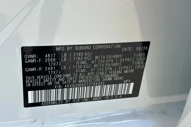 New 2026 CRYSTAL WHITE PEARL Subaru Base image 24