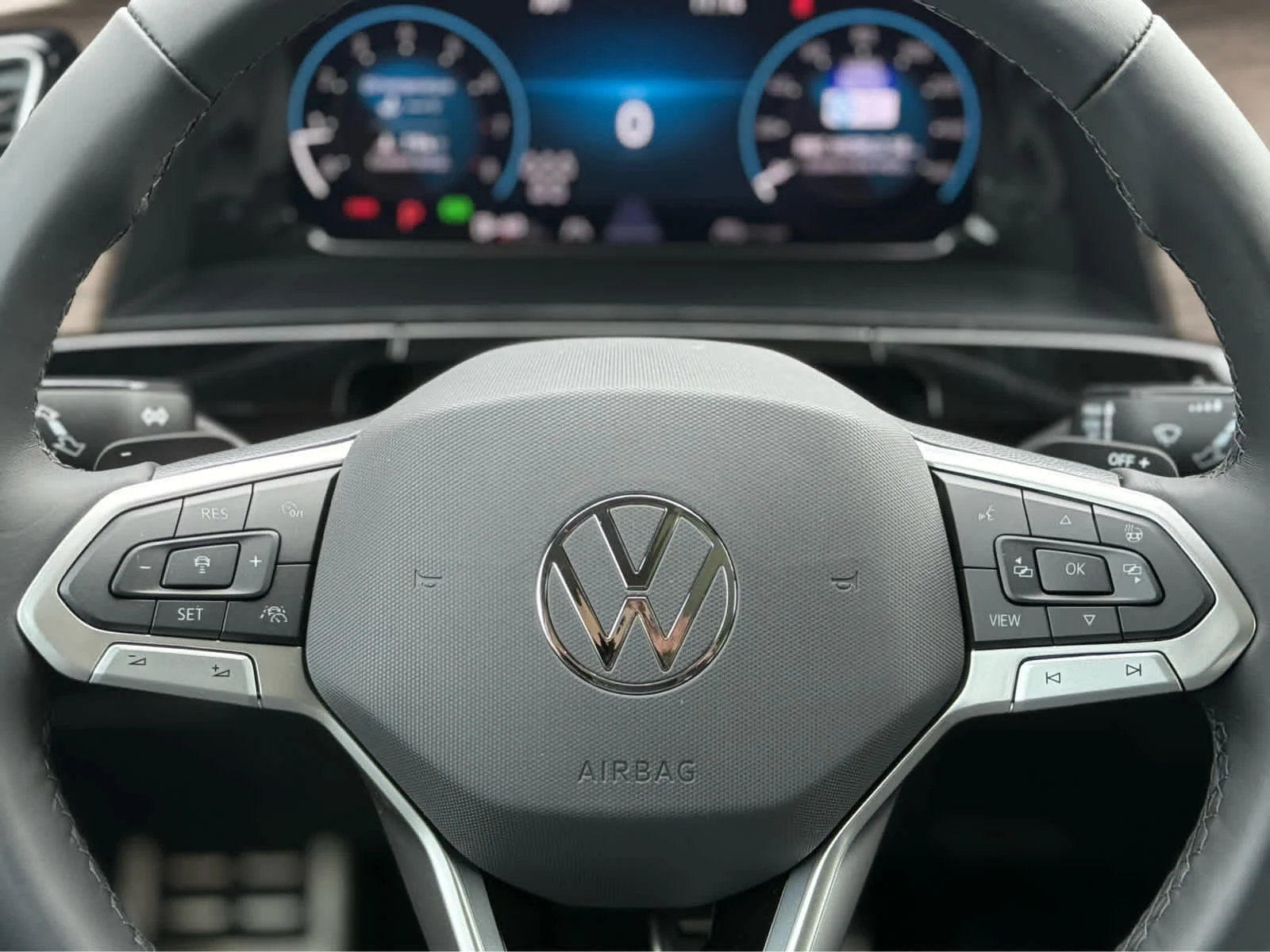 2026 Volkswagen Atlas SEL Premium R-Line - Photo 20