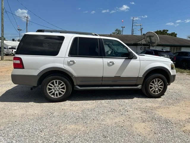 Used 2012 White Ford XLT image 17