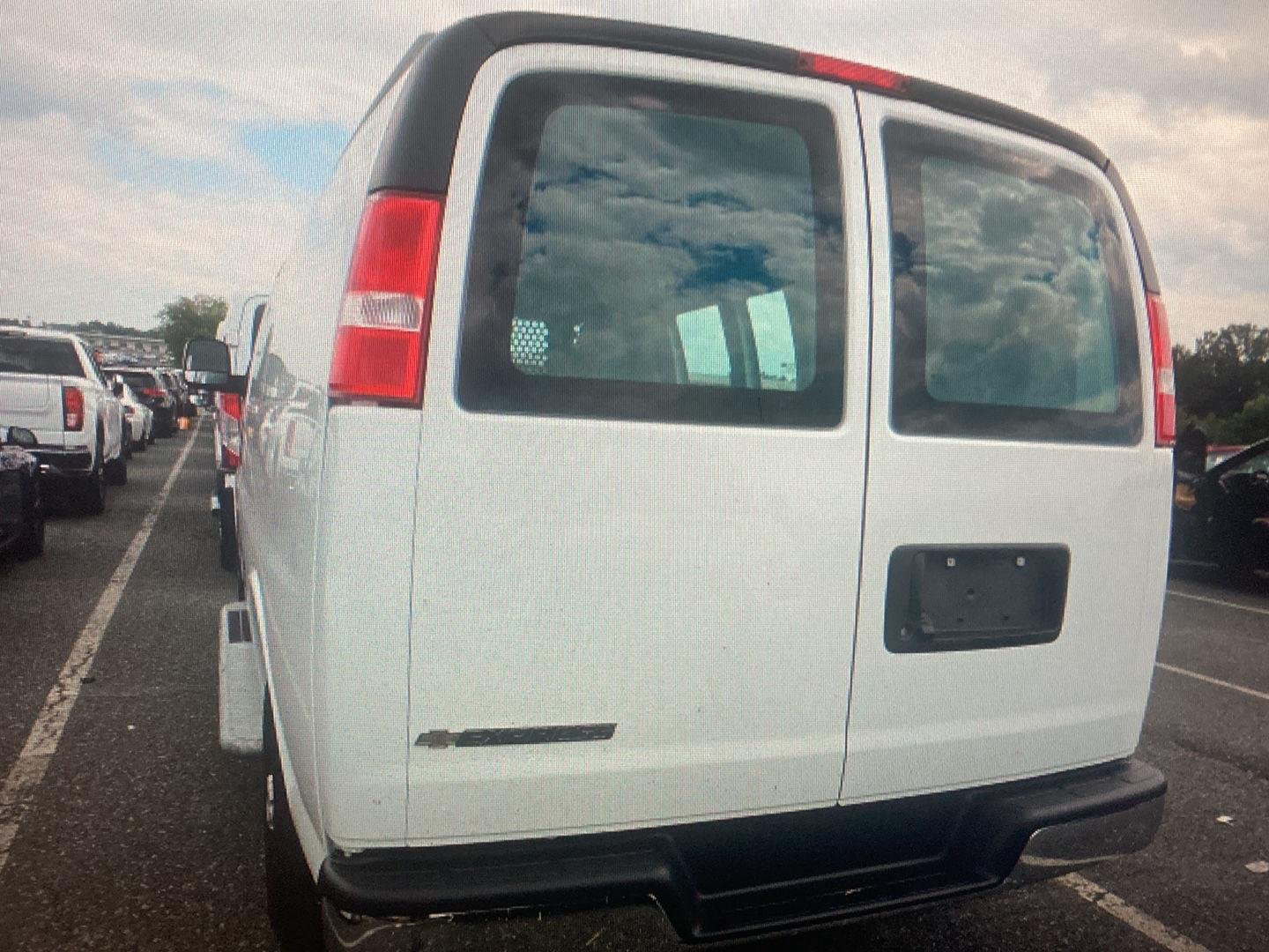 Used 2025 Summit White Chevrolet Cargo Van image 8
