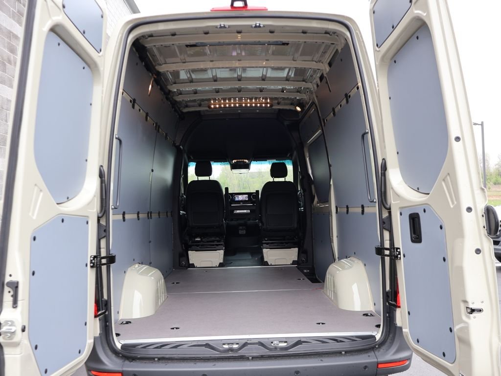 New 2026 Pebble Gray Mercedes-Benz Cargo 144 WB image 19