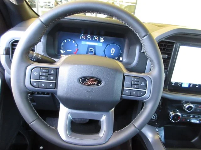New 2026 Carbonized Gray Metallic Ford XLT image 14