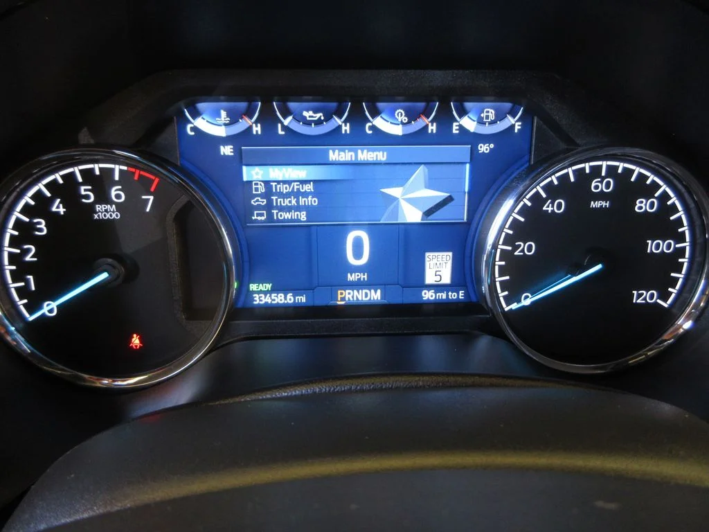 Certified Used 2023 Avalanche Ford XLT image 18