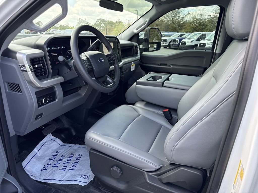 2025 Ford F-250 Super Duty XL - Photo 11