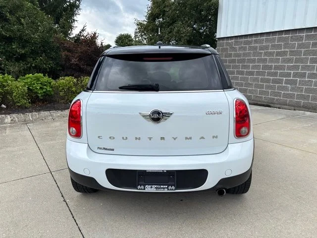 Used 2015 White MINI Base image 7