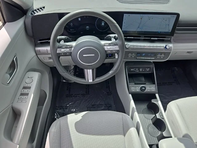 2024 Hyundai Kona Limited - Photo 12