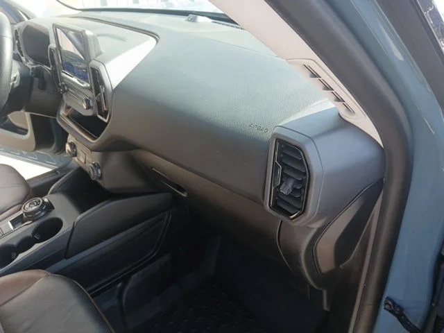 Used 2022 Blue Ford Badlands image 36