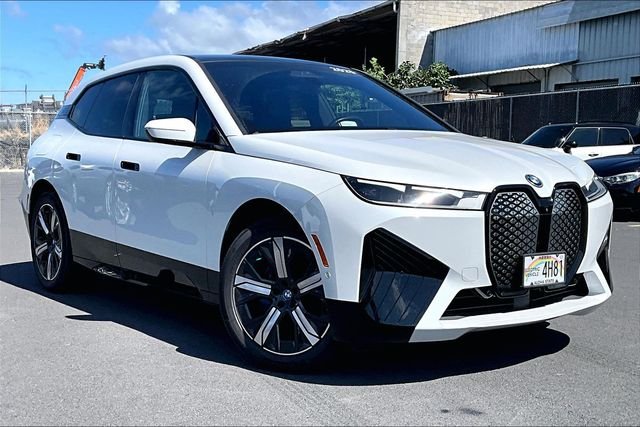 2025 BMW iX 50 - Photo 10