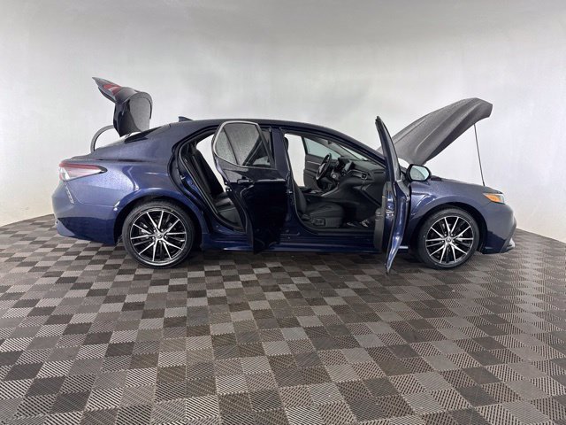 Used 2022 Blue Toyota SE image 16
