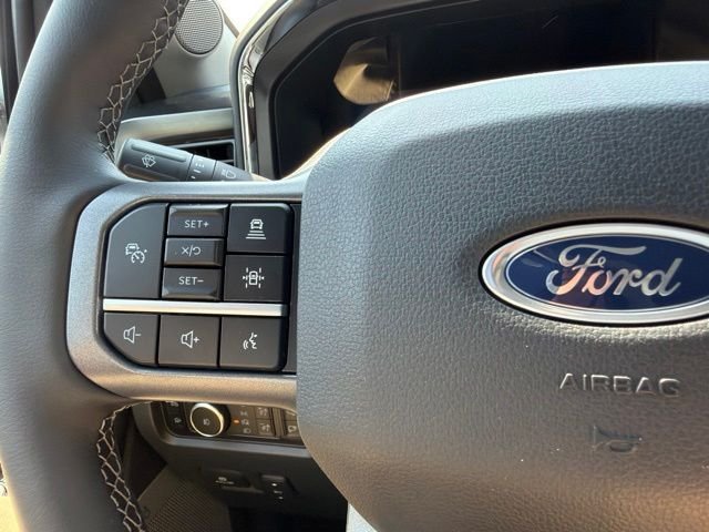 New 2026 Star White Metallic Tri-Coat Ford F-350® Lariat® image 23