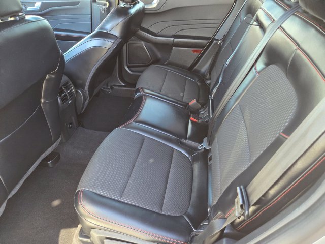 Used 2023 Silver Ford ST-Line image 11