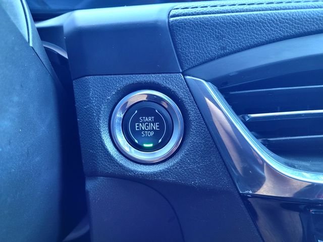 Used 2024 White Buick Sport Touring image 19
