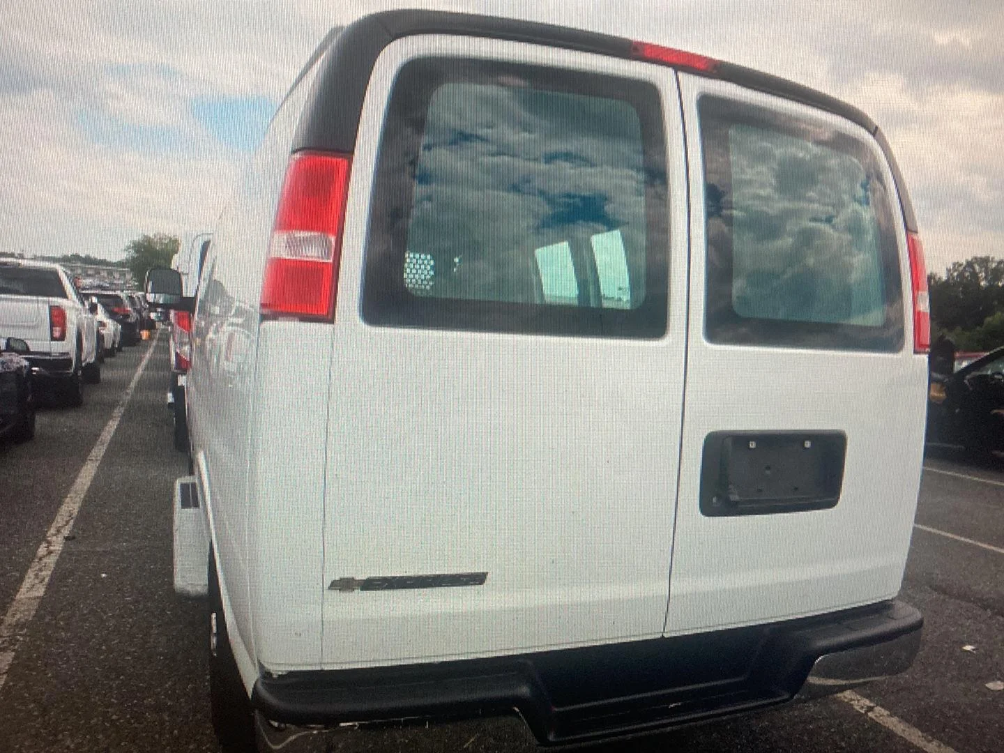 Used 2025 Summit White Chevrolet Cargo Van image 8