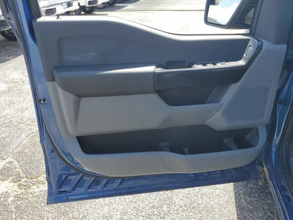 Used 2022 Blue Ford XL image 26