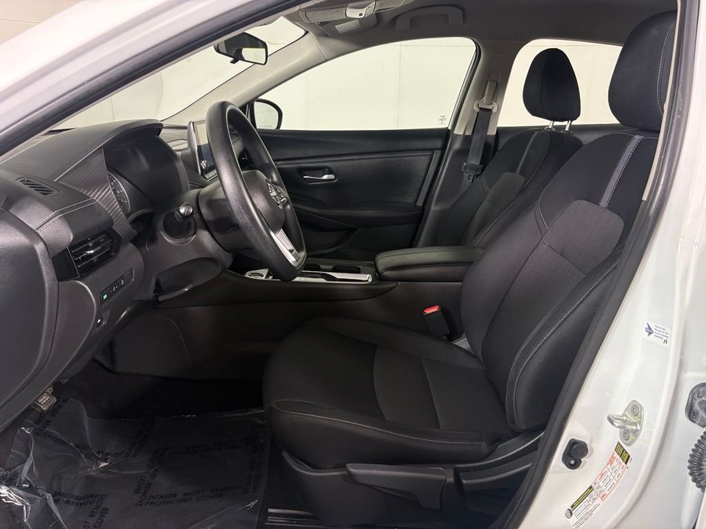 Used 2024 White Nissan SV image 15