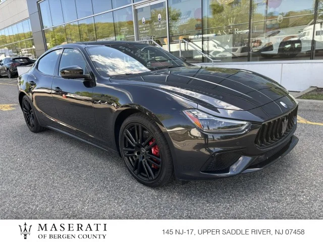 2022 Maserati Ghibli Modena's photo