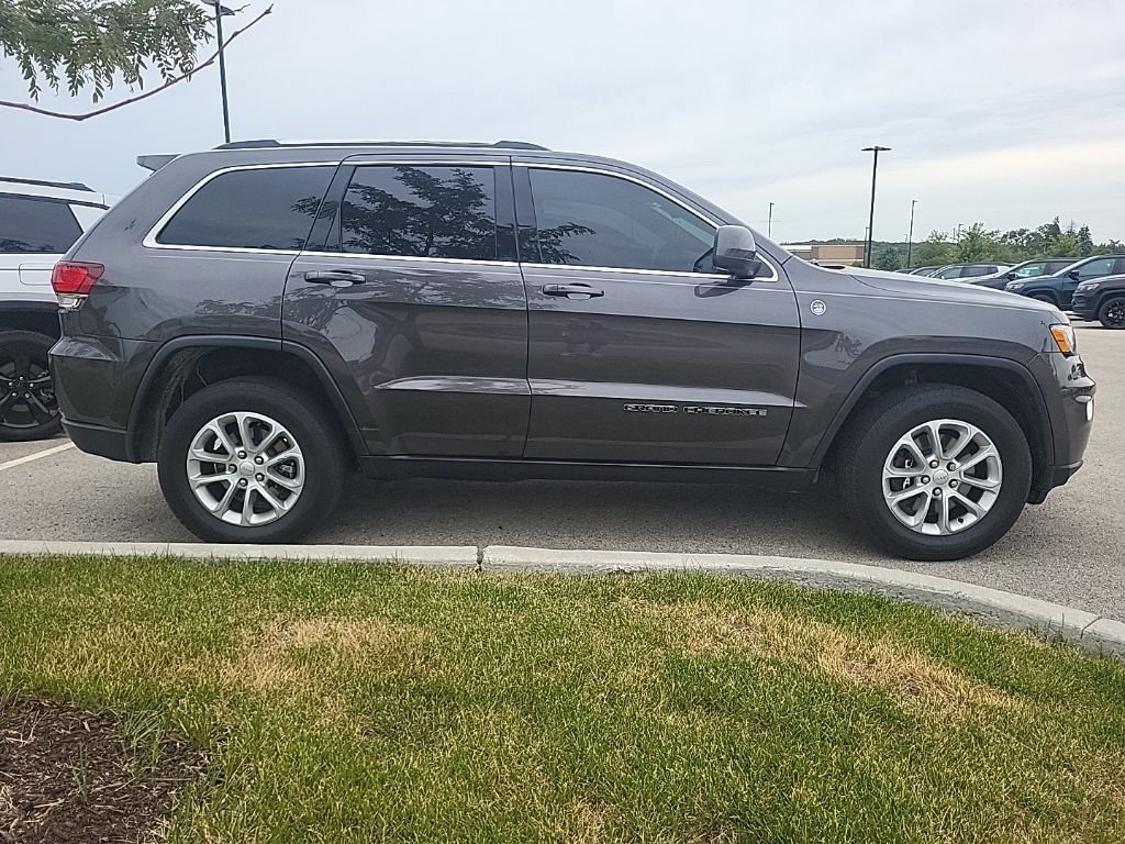 Certified Used 2021 Gray Jeep Laredo E image 6