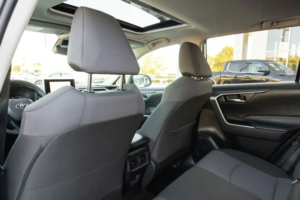 Used 2024 Ice Cap Toyota XLE image 26