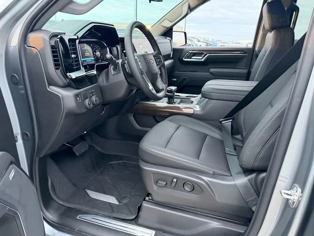 2026 Chevrolet Silverado 1500 RST - Photo 8