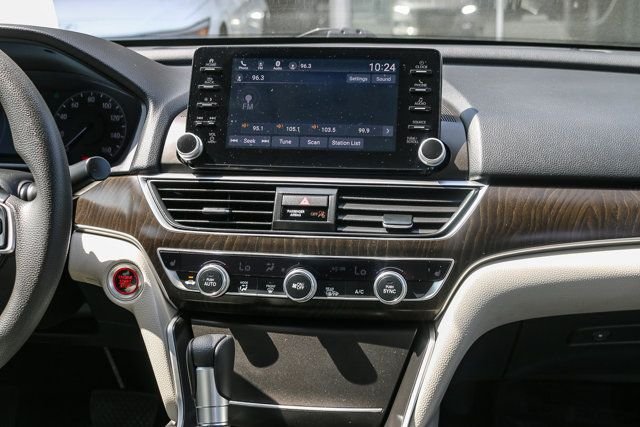 Used 2018 Beige Honda EX image 13
