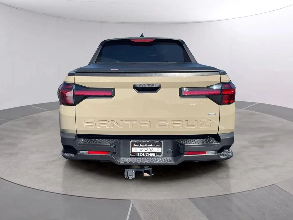 Used 2024 California Sand Hyundai SEL image 4