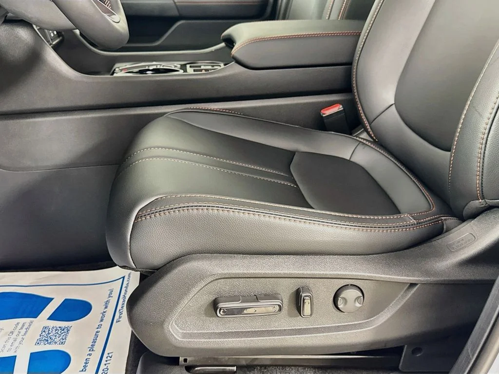 New 2026 Sonic Gray Pearl Honda TrailSport image 23