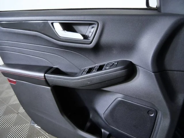 Certified Used 2025 Black Ford ST-Line image 31