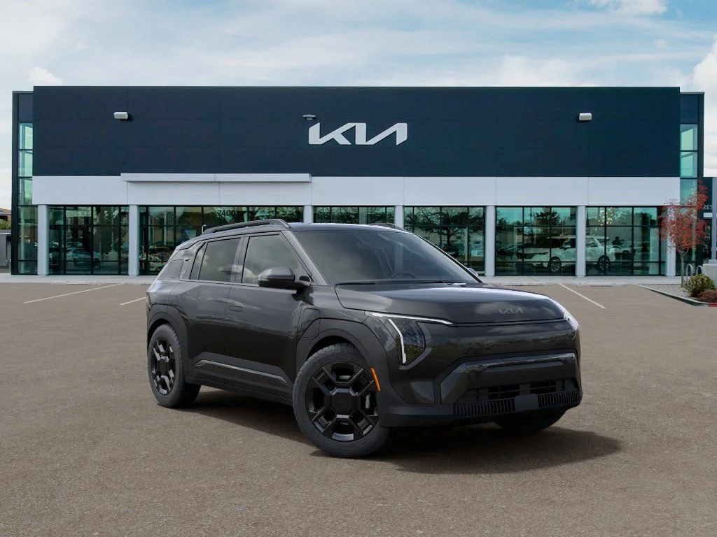 New 2027 Gray Kia Wind image 8