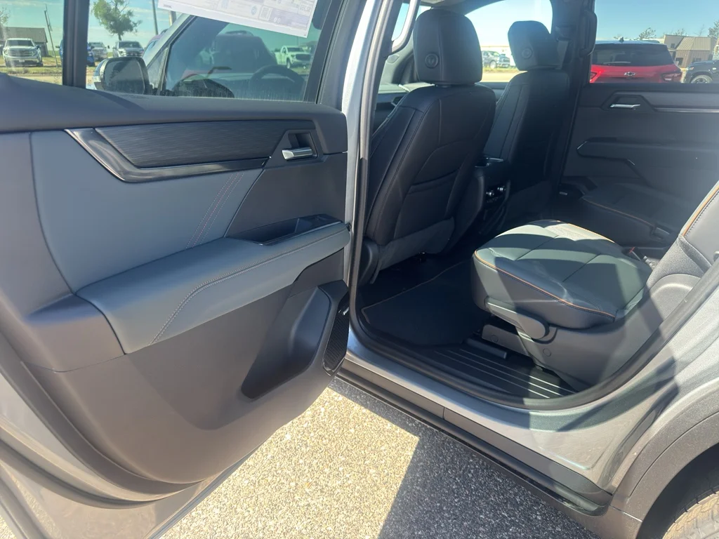 New 2026 Sterling Metallic GMC AT4 image 12
