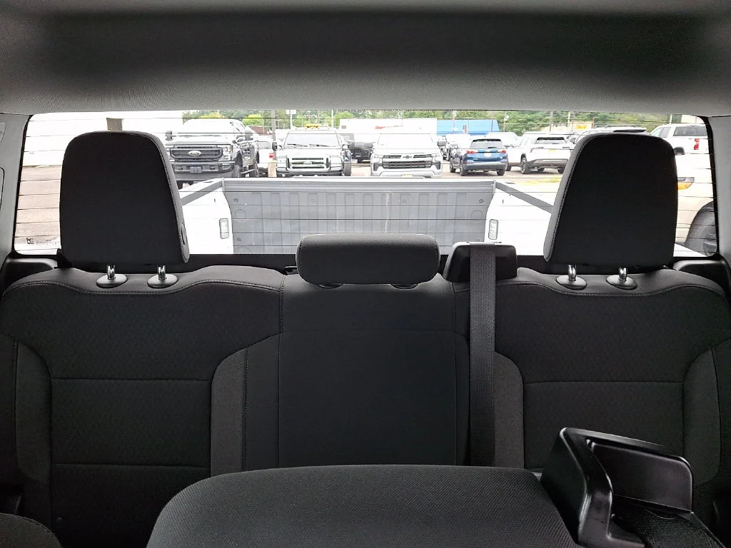 Used 2024 Summit White Chevrolet LT image 20