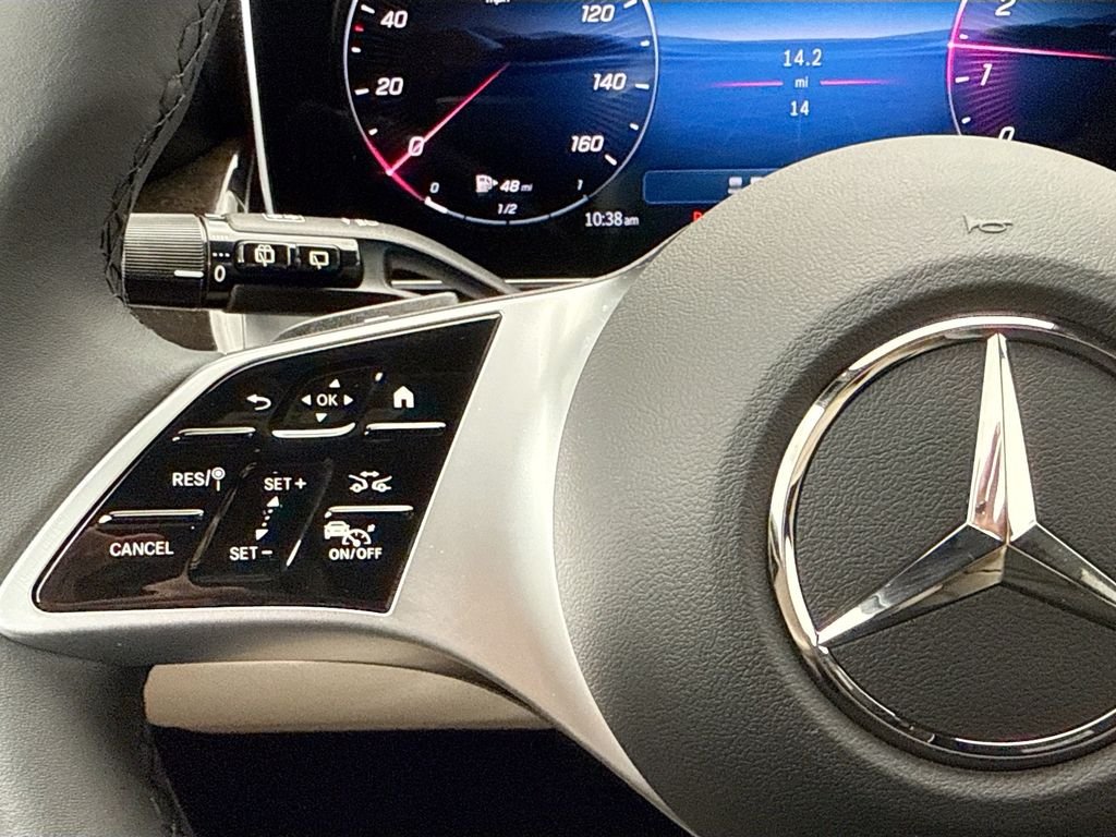 New 2026 Black Mercedes-Benz GLC 300 image 11