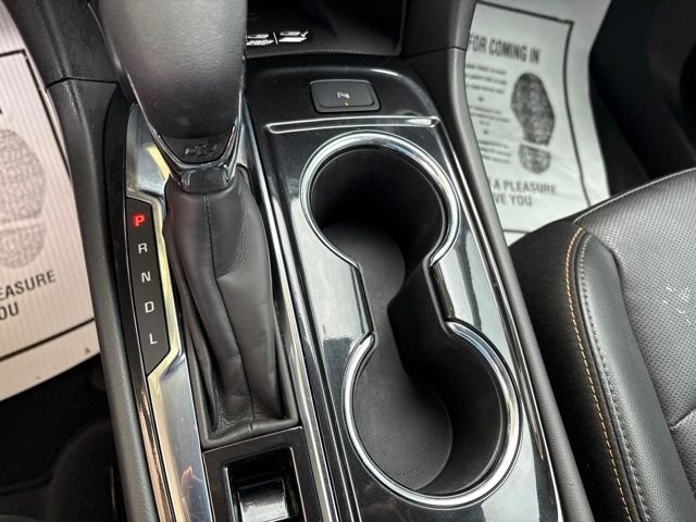 Used 2022 Gray Chevrolet Premier image 29